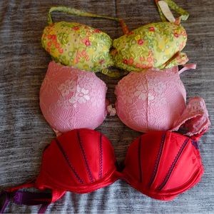 Victoria Secret Bras